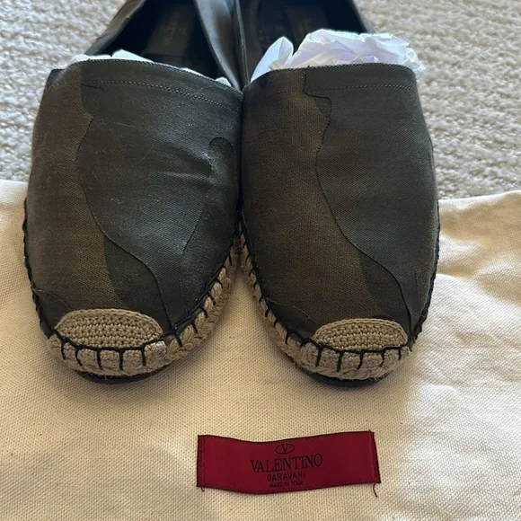 EUC Valentino Espadrilles - Picture 3 of 5